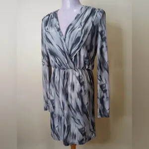 Anthropologie‎ Azel Hazel Black & Gray Abstract Print Long Sleeve Dress - Size M thumbnail 2