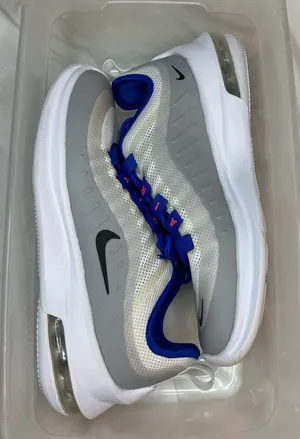 Nike Air Max Axis White /‎ Grey / Blue – Women’s 6 thumbnail 1