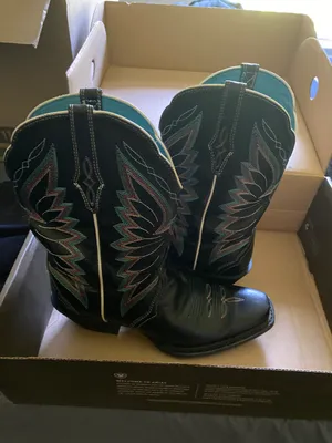 Ariat Cowgirl Boots thumbnail 4