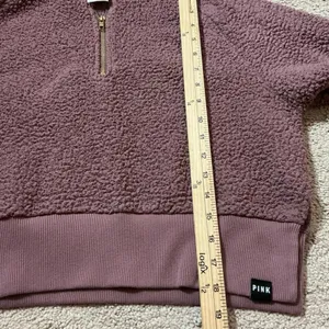PINK Victoria's Secret Sherpa Quarter Zip Pullover Sweatshirt Women's Mauve‎ thumbnail 4