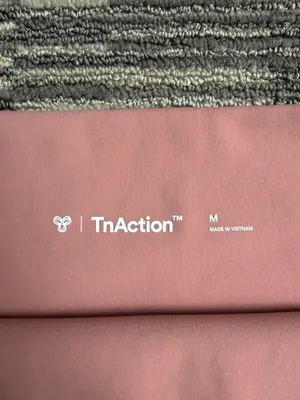 Aritzia TNAction pink shorts thumbnail 3