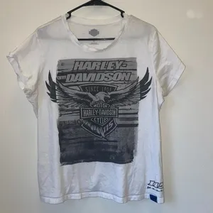 Harley Davidson Logo T-shirt thumbnail 1