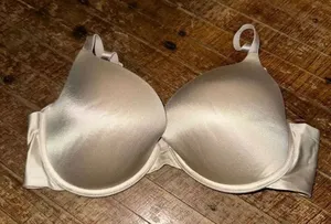 Soma satiny Enhancing Shape push-up 36C nude bra thumbnail 1