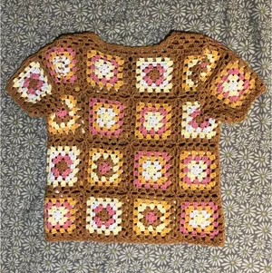 Forever 21 Little Girl’s Brown Crochet Patchwork Top with Pink & Cream thumbnail 2