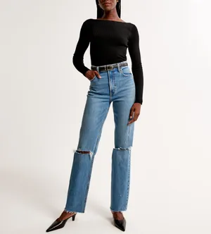 Abercrombie Curve Love Ultra High Rise 90s Straight Jean thumbnail 5