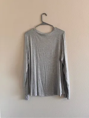 NWT aerie Heather Gray Scoop Neck Long-Sleeve Tee thumbnail 3