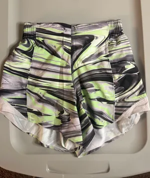 Lululemon Shorts Hotty Hot 4" High-Rise Lined thumbnail 1