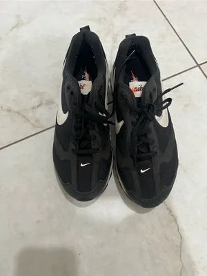 Nike Black Summit White Air Max Dawn Sneakers Size 8 US thumbnail 3