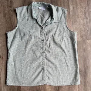 Vintage‎ Croft & Barrow Womens Sage Green Gingham Sleeveless Button Down Shirt L thumbnail 1