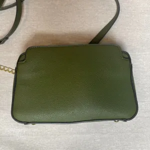 Olive Green Vegan Leather Camera Bag Crossbody Purse thumbnail 2