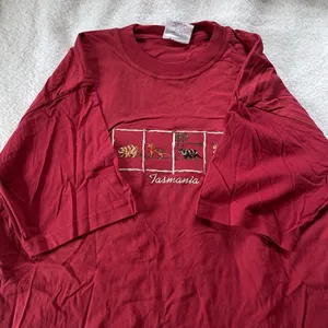 Vintage The Tasmanian Topsco Embroidered Souvenir Unisex T-Shirt from Australia thumbnail 6