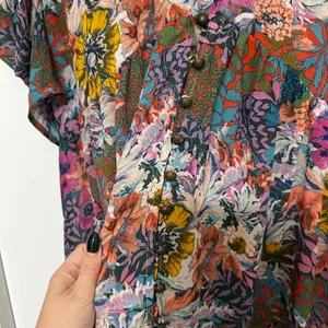 Akemi + Kin x Anthropologie | Floral V-Neck Button Front Flutter Sleeve Dress, S thumbnail 6