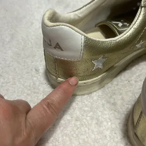 Veja Madewell Sneakers in Star-Embroidered Gold Leather women's size 7 thumbnail 8
