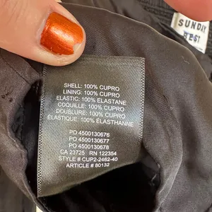 Aritzia Sunday Best Silky Cupro Crop Sweetheart Top thumbnail 10