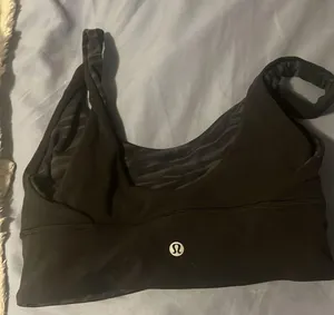 Lululemon Yoga bra thumbnail 2