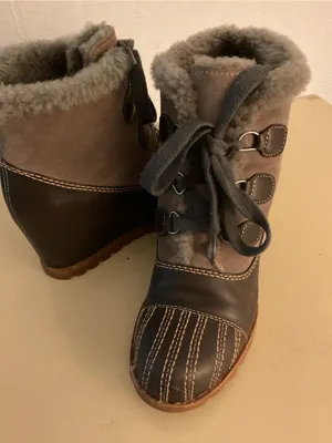 UGG women brown suede leather platform wedge Alasdair boots US 6.5 thumbnail 11