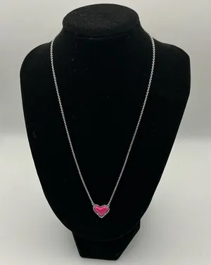 Kendra Scott Pink Heart Necklace NWT Silver Tone Adjustable Chain thumbnail 1