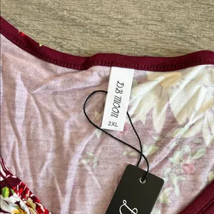 Elegant Floral Dress in Burgundy thumbnail 2