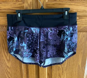 Lululemon Speed Shorts Up 2.5" Lined Dark Floral Print 8 thumbnail 2
