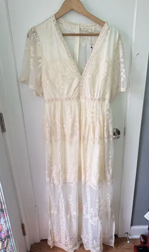 Bella Ella Boutique Dress thumbnail 1