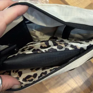 Athletic Propulsion Labs APL Beige/leopard Convertible packable Backpack NWT thumbnail 3