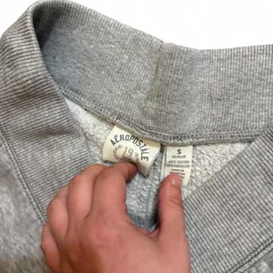Vintage Y2K Aeropostale Gray Low Rise Wide Leg Sweatpants thumbnail 2