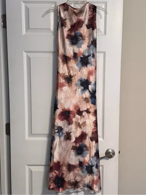 Women’s Bebe Tan Blue Satin Floral Print Sleeveless Cowl Neck Midi Dress Size XS thumbnail 4