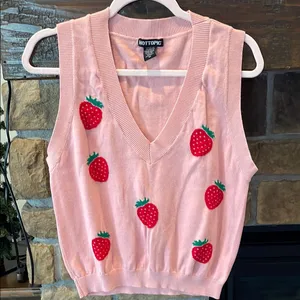 Hot Topic Pink Strawberry Sweater Vest thumbnail 2