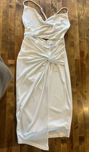 Hello Molly White Dress thumbnail 3
