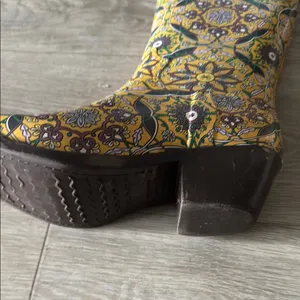 Cowboy Rain Boots - Yellow and Purple Heeled Boots with Intricate Patterns thumbnail 6