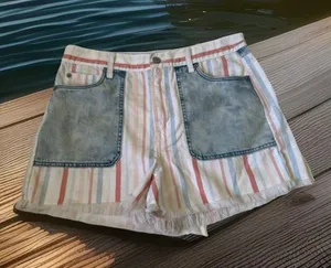 American Eagle Pastel Stripe Patch pocket Denim Mom Shorts~10 thumbnail 1