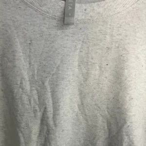 Athleta Gray Long Sleeve Oversized Crewneck Sweatshirt thumb holes small 730 thumbnail 4
