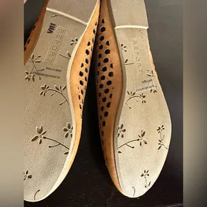 Report “Madella” Tan Ballet Flats Size 9.5 thumbnail 7