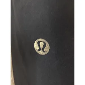 Lululemon Vent‎ It Out Singlet Black fits size 2 or 4 rare thumbnail 5