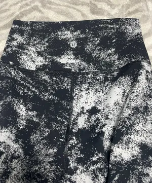 Lululemon Wunder Under Leggings thumbnail 3