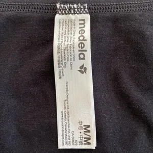 Medela Easy Expression Hands Free Pumping Bra Black Size M thumbnail 6