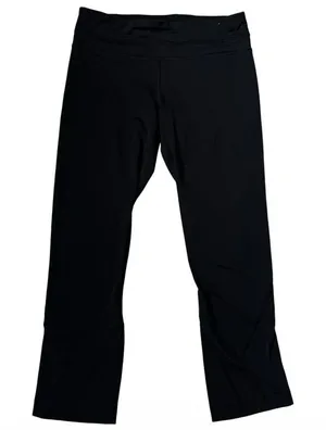 Lululemon Women's Size 4 Black Capri Back Zip Pocket Leggings Yoga Gym | 63-52 thumbnail 1