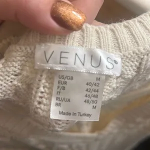✨Venus Cable Knit Sweater Sz Medium Cream Dress✨ thumbnail 10
