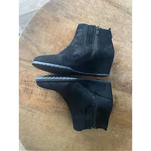 Alex Marie | Shoes |Boots-ankle Genuine Black Suede Size 7M thumbnail 4
