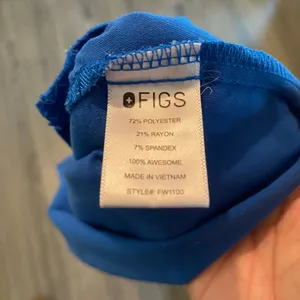 FIGS Royal Blue Casma Top Zamora Jogger Pants Scrub Set Uniform Medium Petite thumbnail 13