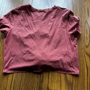 lululemon athletica Short Sleeve Knot Front Tee - Rust Sz 4 thumbnail 3