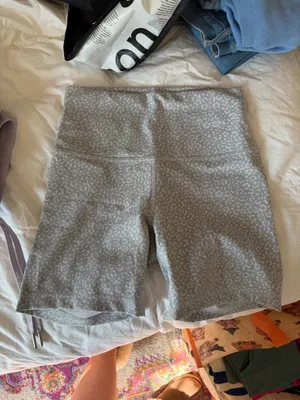 Lululemon Biker shorts Cheetah thumbnail 2