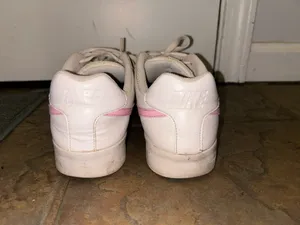 White and Pink Nike Casual Shoes thumbnail 4