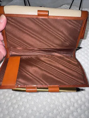 Vintage Dooney & Bourke Cream Pebbled Leather Clutch with Tan Trim thumbnail 4