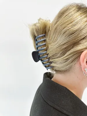 Boutique Hair Clip thumbnail 2