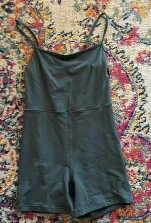Aritzia Wilfred Free bodysuit Green thumbnail 1
