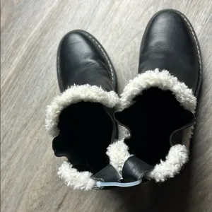 Calvin Klein Black Leather Shearling-Lined Boots Size 5 M thumbnail 6