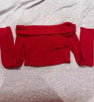 Red Off-The-Shoulder Garage Top thumbnail 3