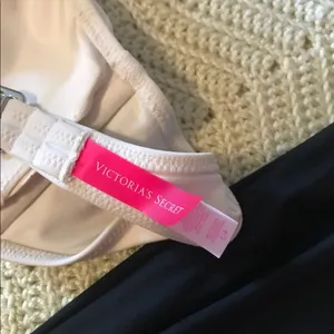 Victoria’s Secret Bikini Set thumbnail 5