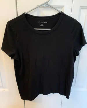 American Eagle Crop T-shirt thumbnail 1